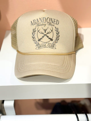 Abandoned hunting wives foam trucker hat Hat Buck wholesale foam trucker 